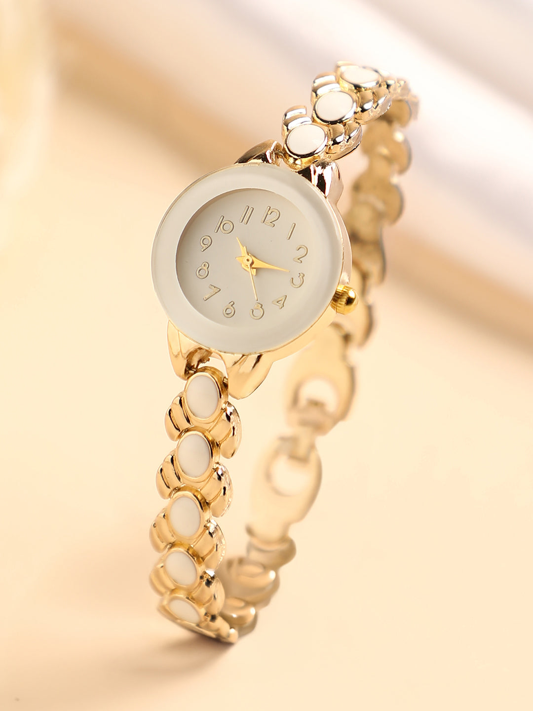 The Enamel Round Watch - California Gold