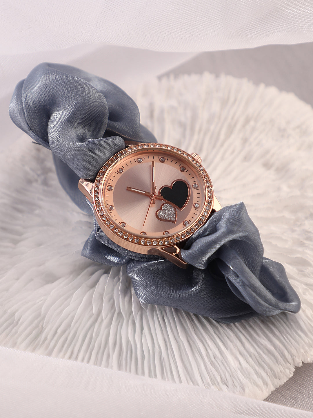 The Scrunchie Heart Round Watch - Lapis Blue