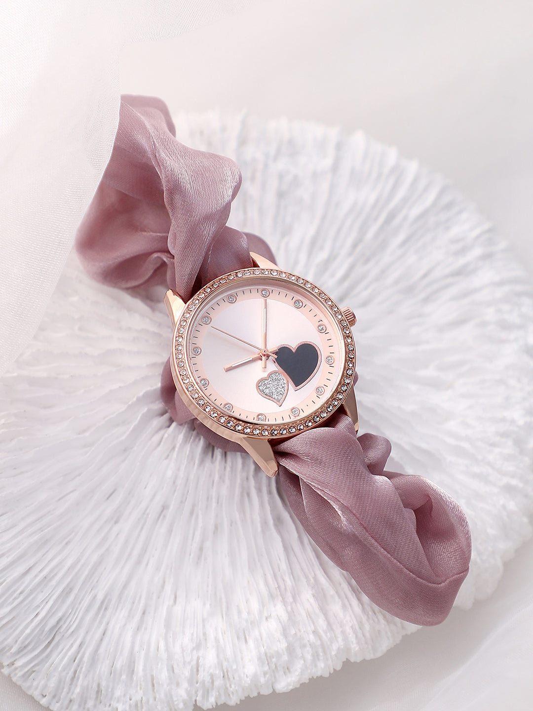 The Scrunchie Heart Round Watch - Blush Pink