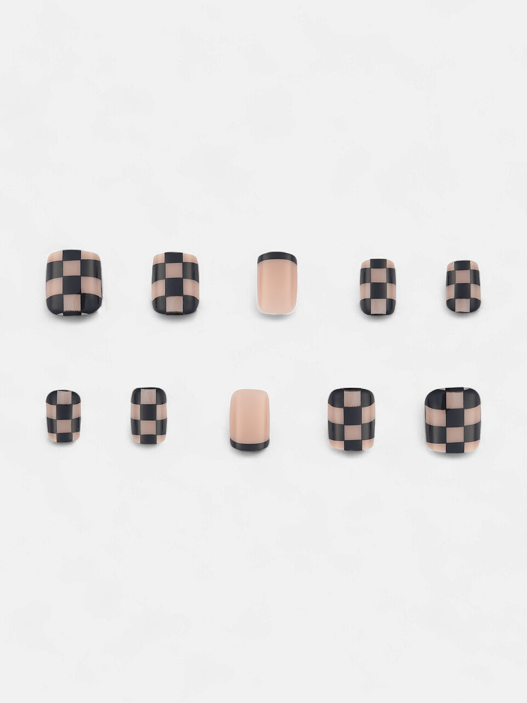 The Checkered Press-On Nails - Onyx Black