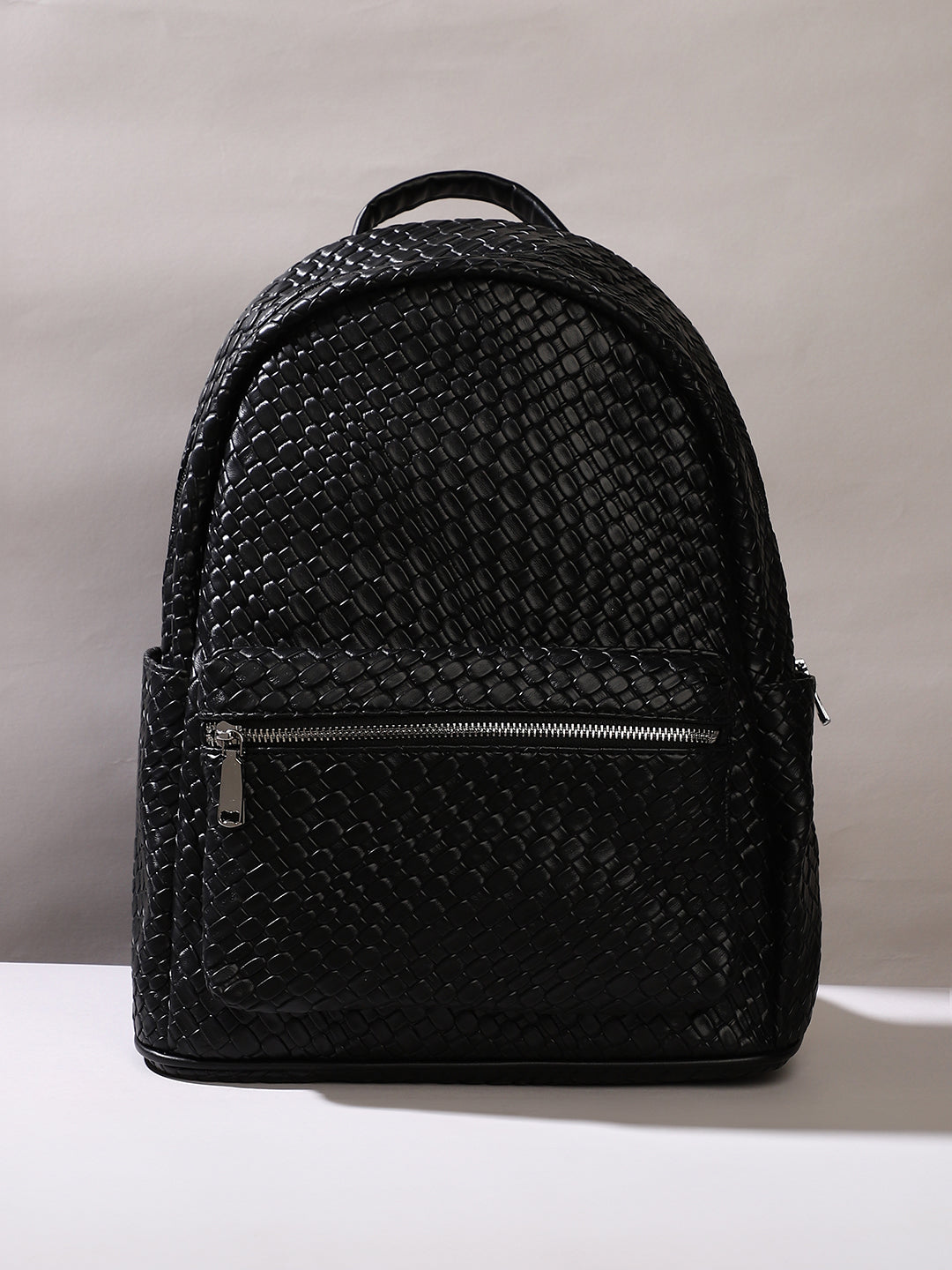 The Weave Curve Backpack - Onyx Black