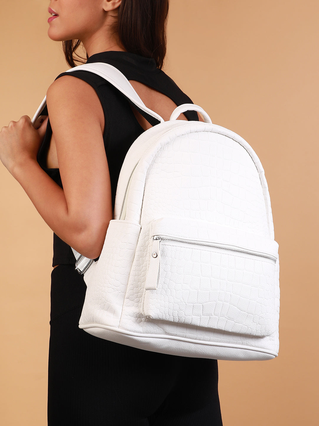 The Croc Curve Backpack - Daisy White