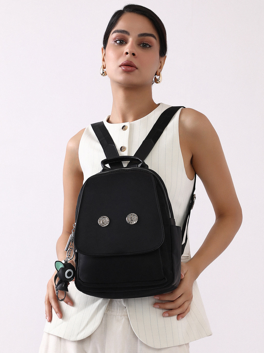 The Veyra Backpack - Onyx Black