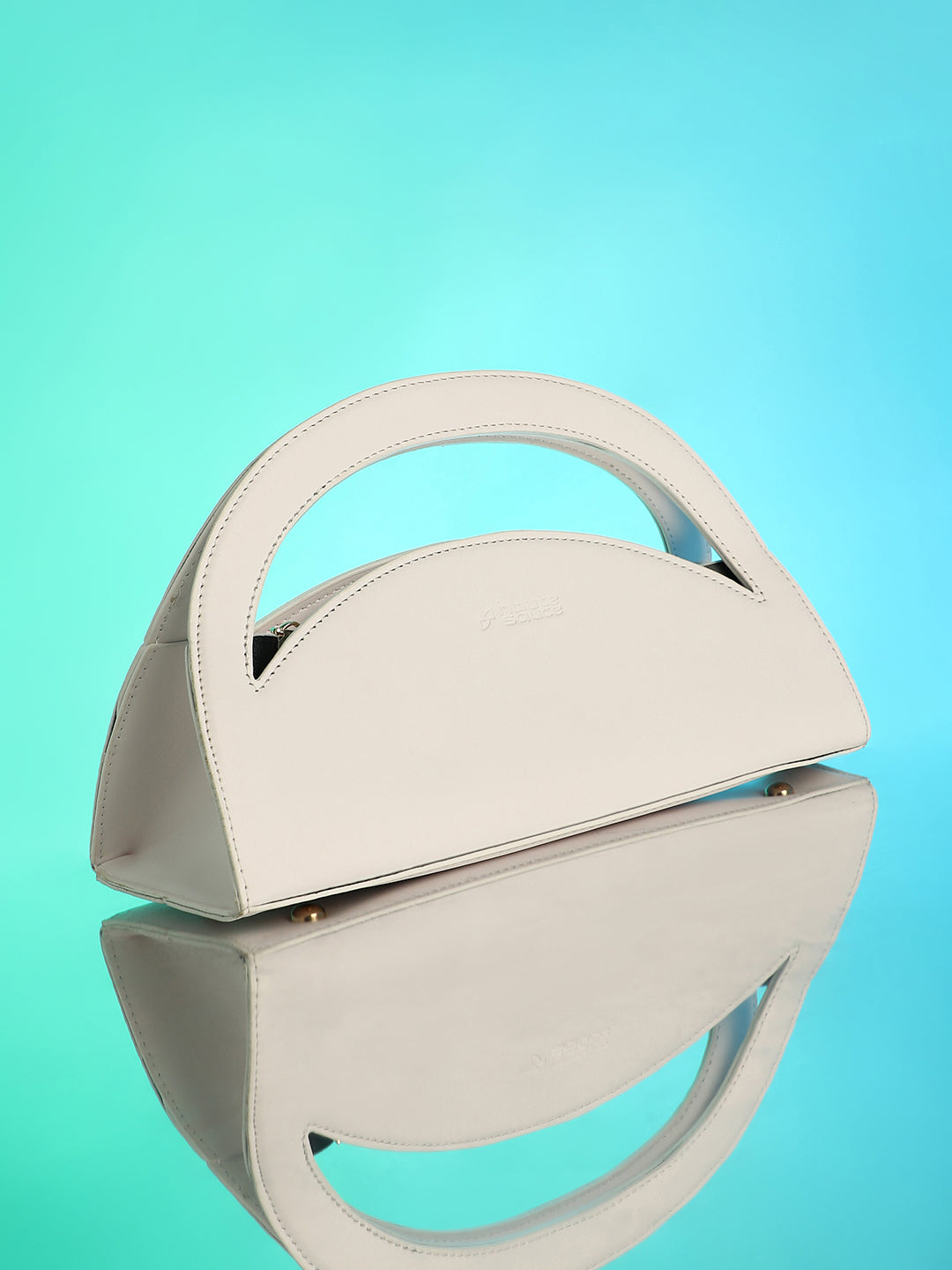 The Mezzaluna Hand Bag - Ivory White