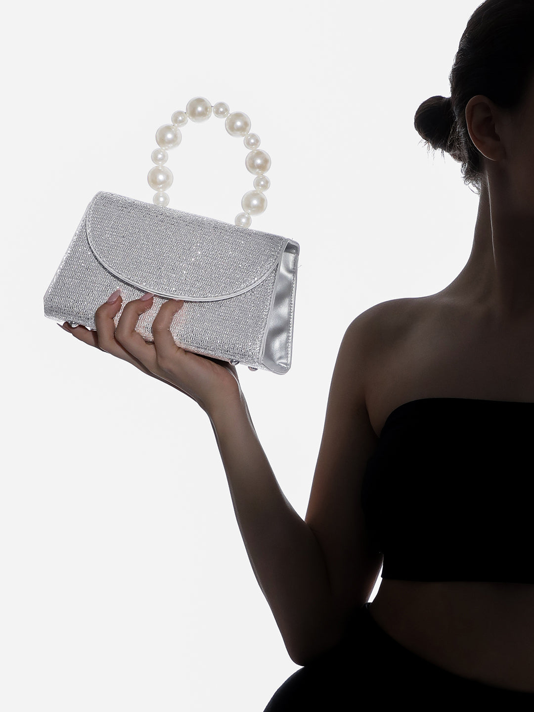 The Iri Noire Hand Bag - Metallic Silver