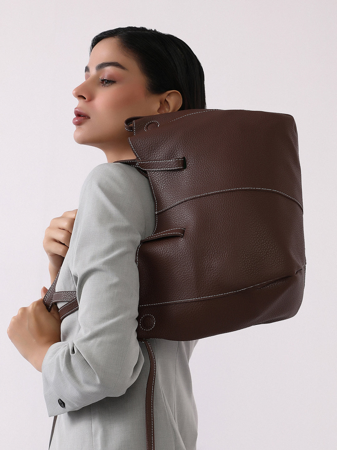 The Medium Illumé Tote Bag - Chocolate Brown