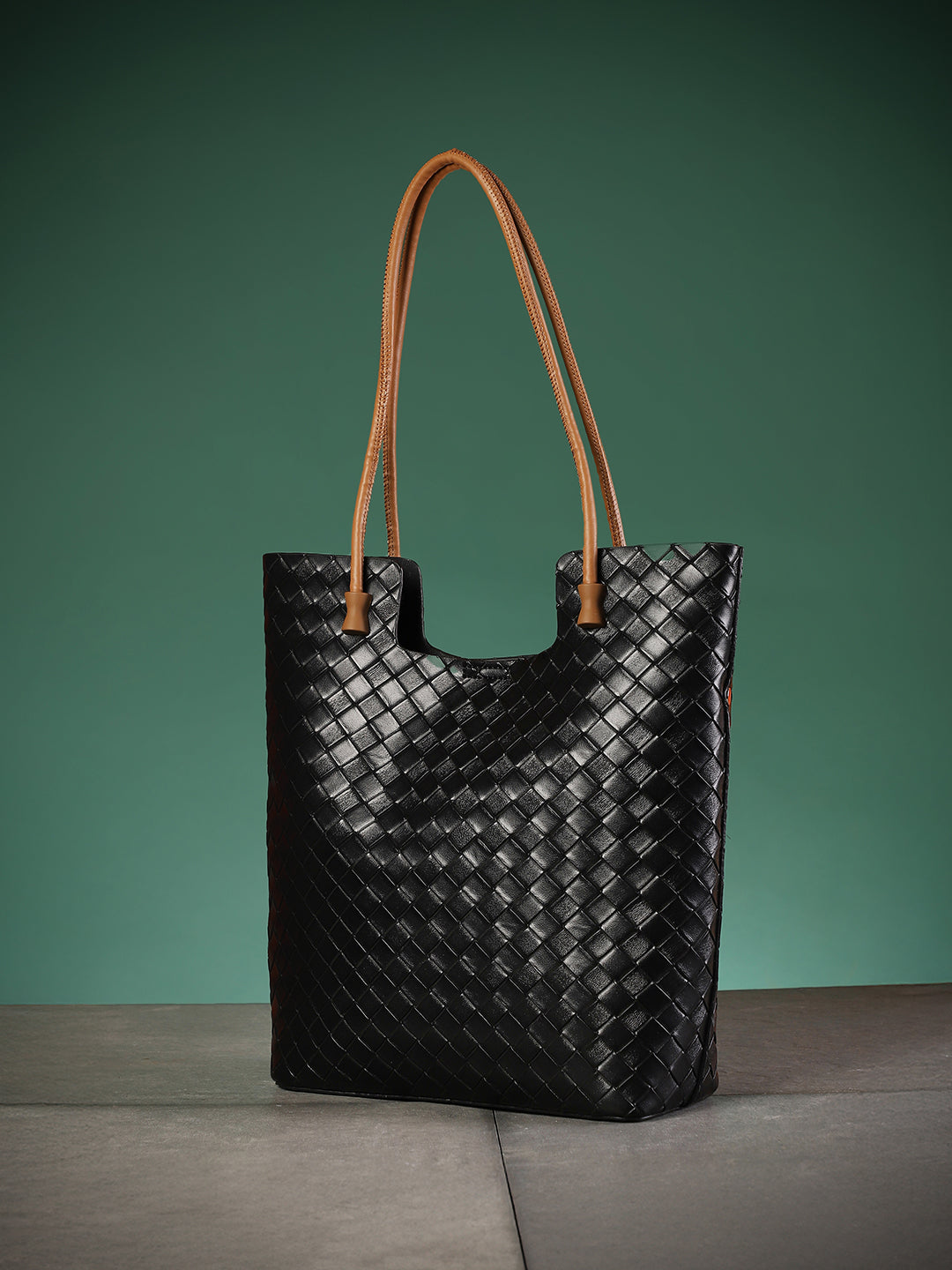 The Weave Tote Bag - Onyx Black