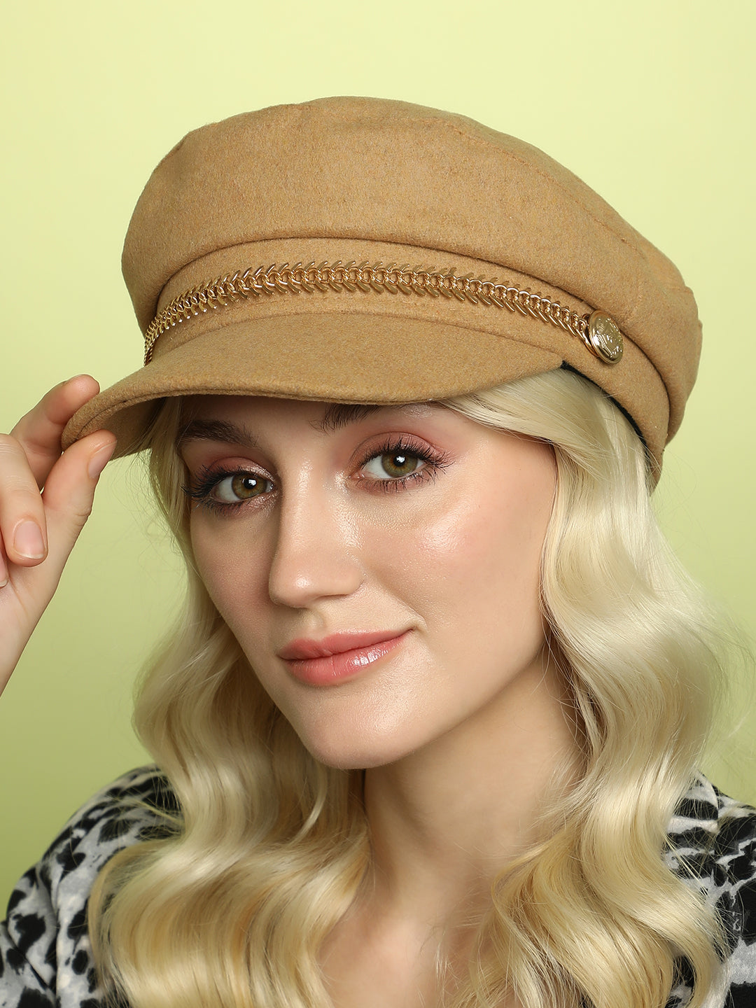 Women's Chain-Lined Breton Cap - Sand Beige