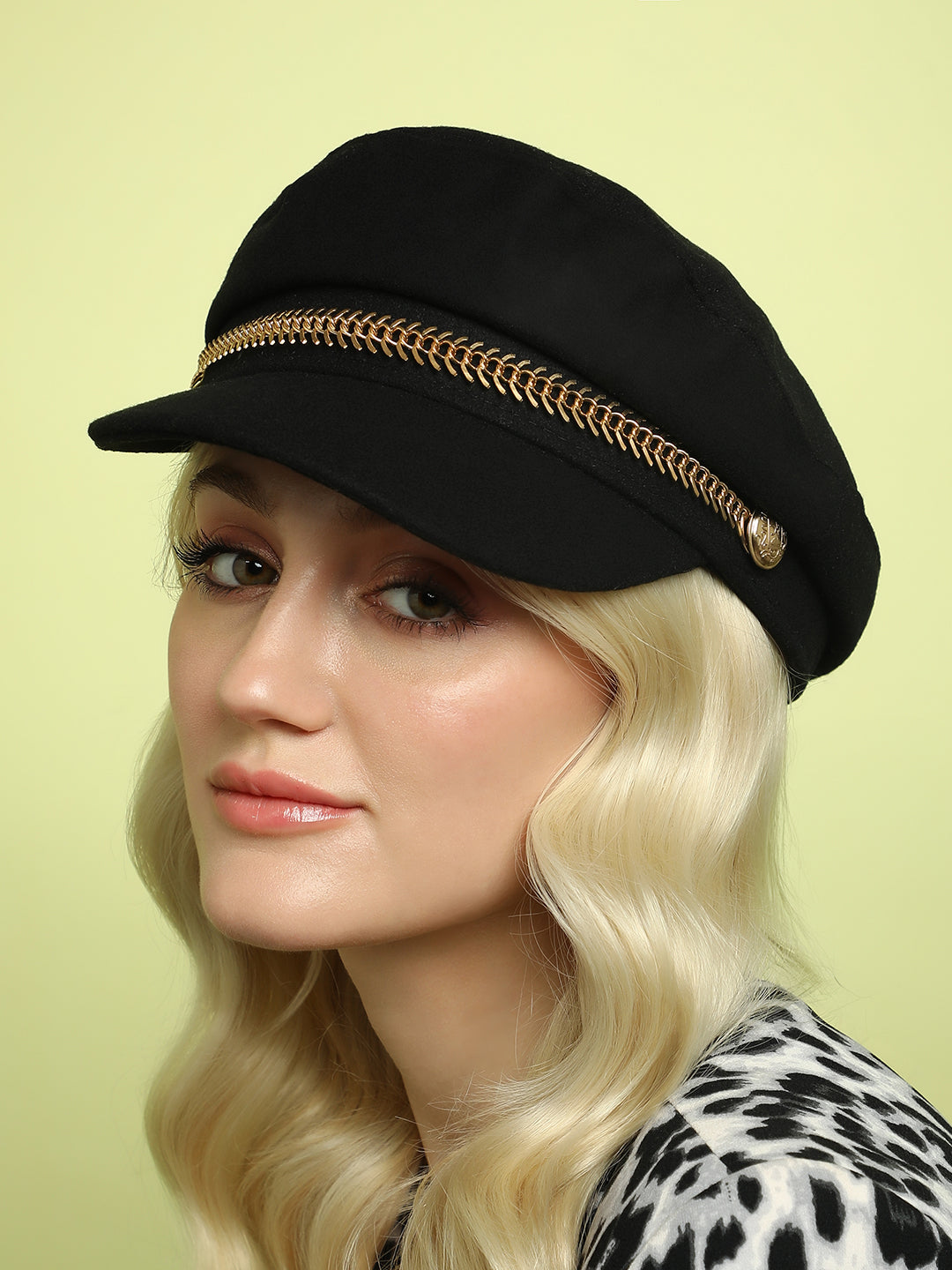 Women's Chain-Lined Breton Cap - Midnight Black