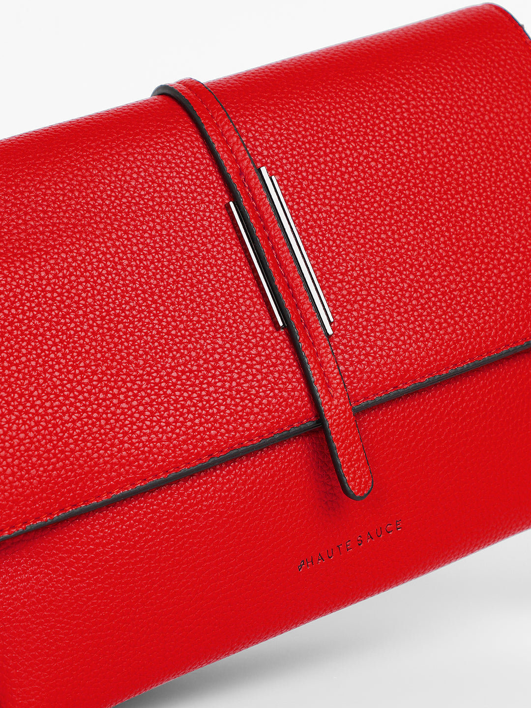 The Dash Shoulder Bag - Venetian Red