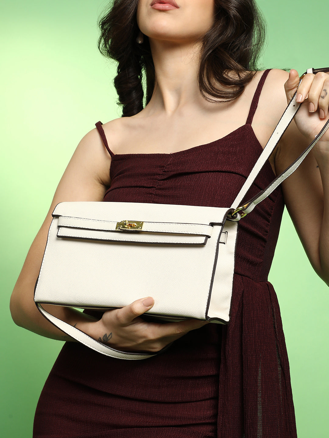 The Overlap Sling Bag - Powder White