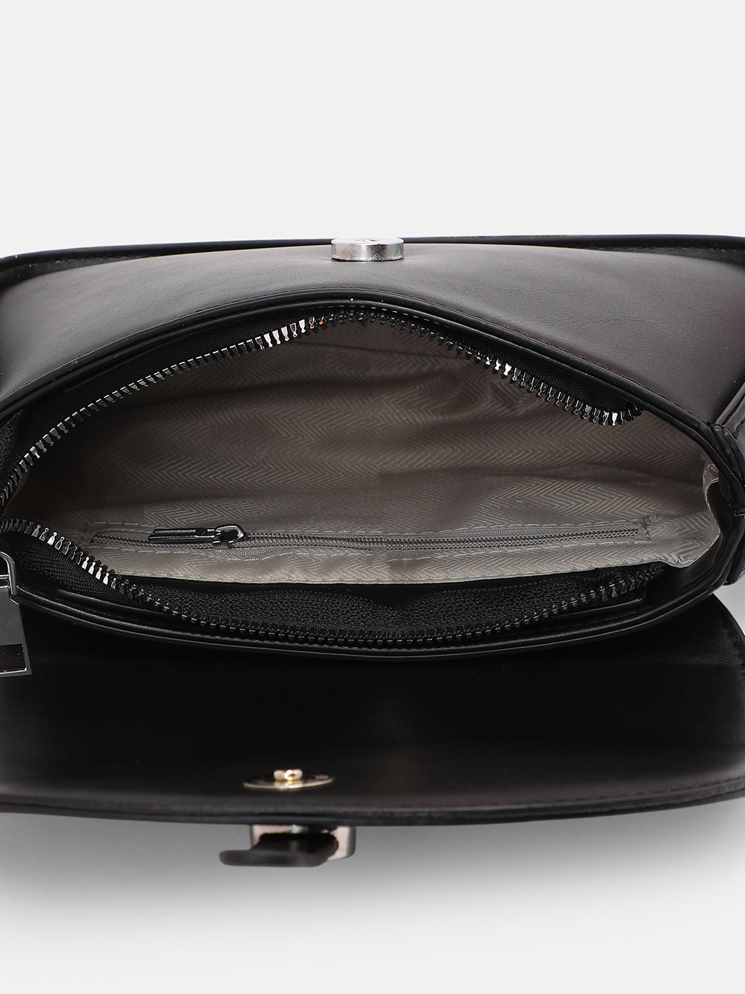 The Duske Hand Bag - Onyx Black