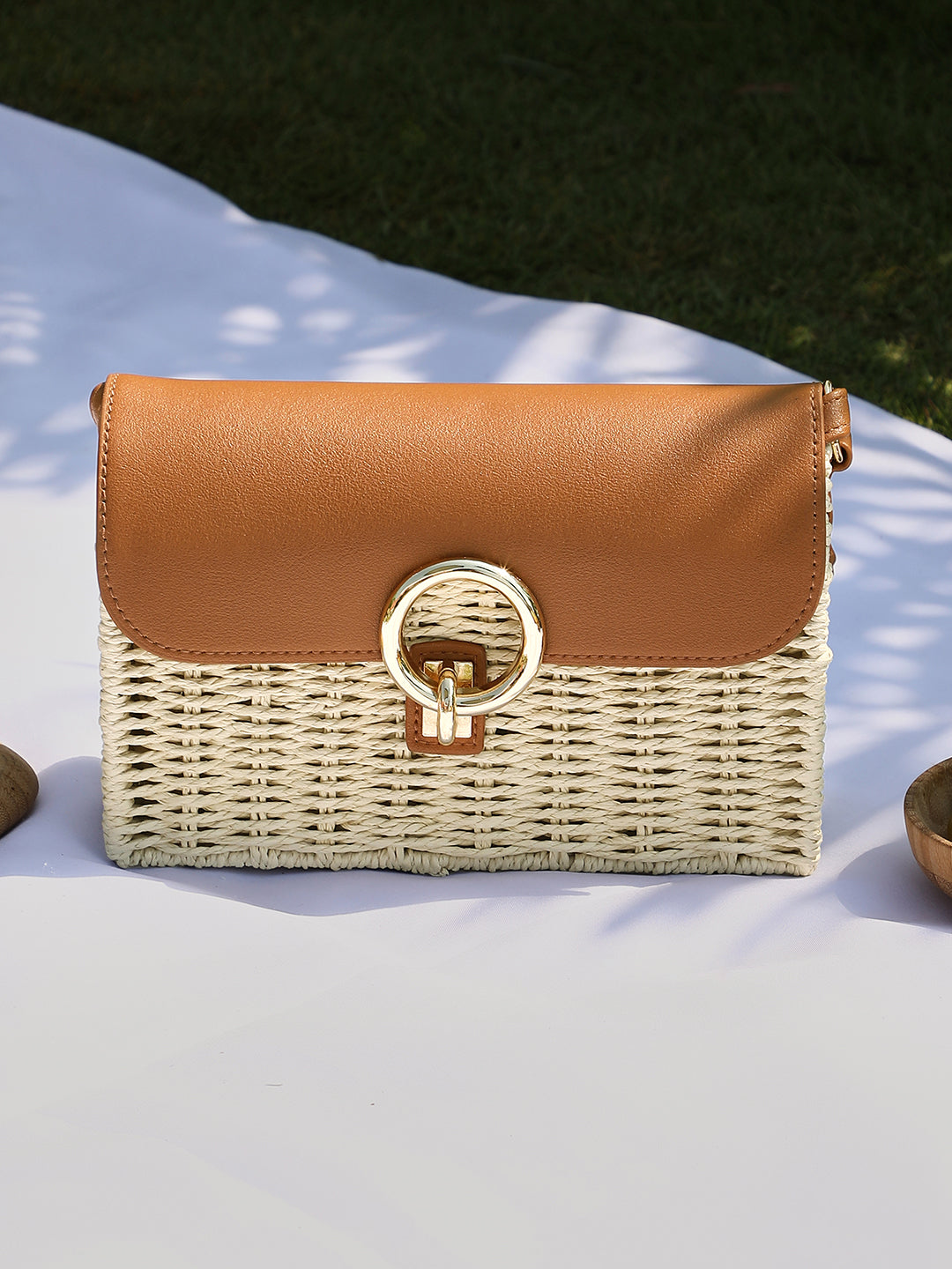 The Straw-Box Sling Bag - Tan Brown