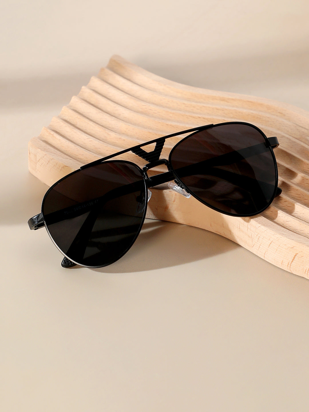 The V-Bar Aviator Sunglasses - Onyx Black