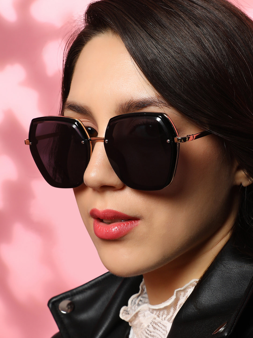 The Layered Butterfly Sunglasses - Onyx Black