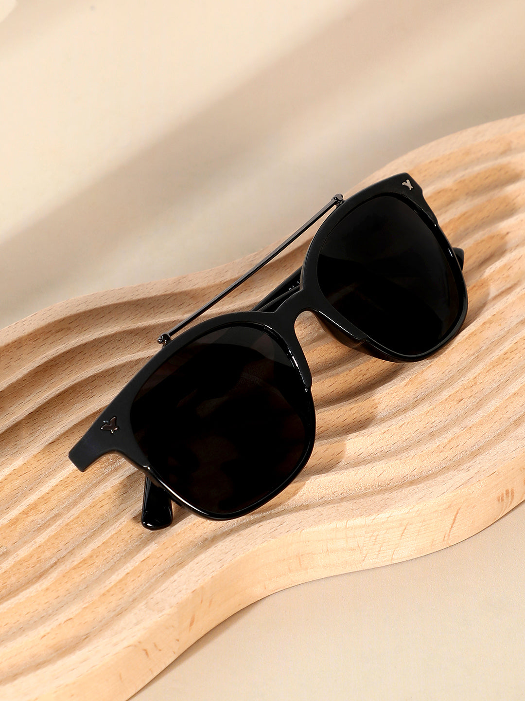 The Bar Aviator Sunglasses - Onyx Black