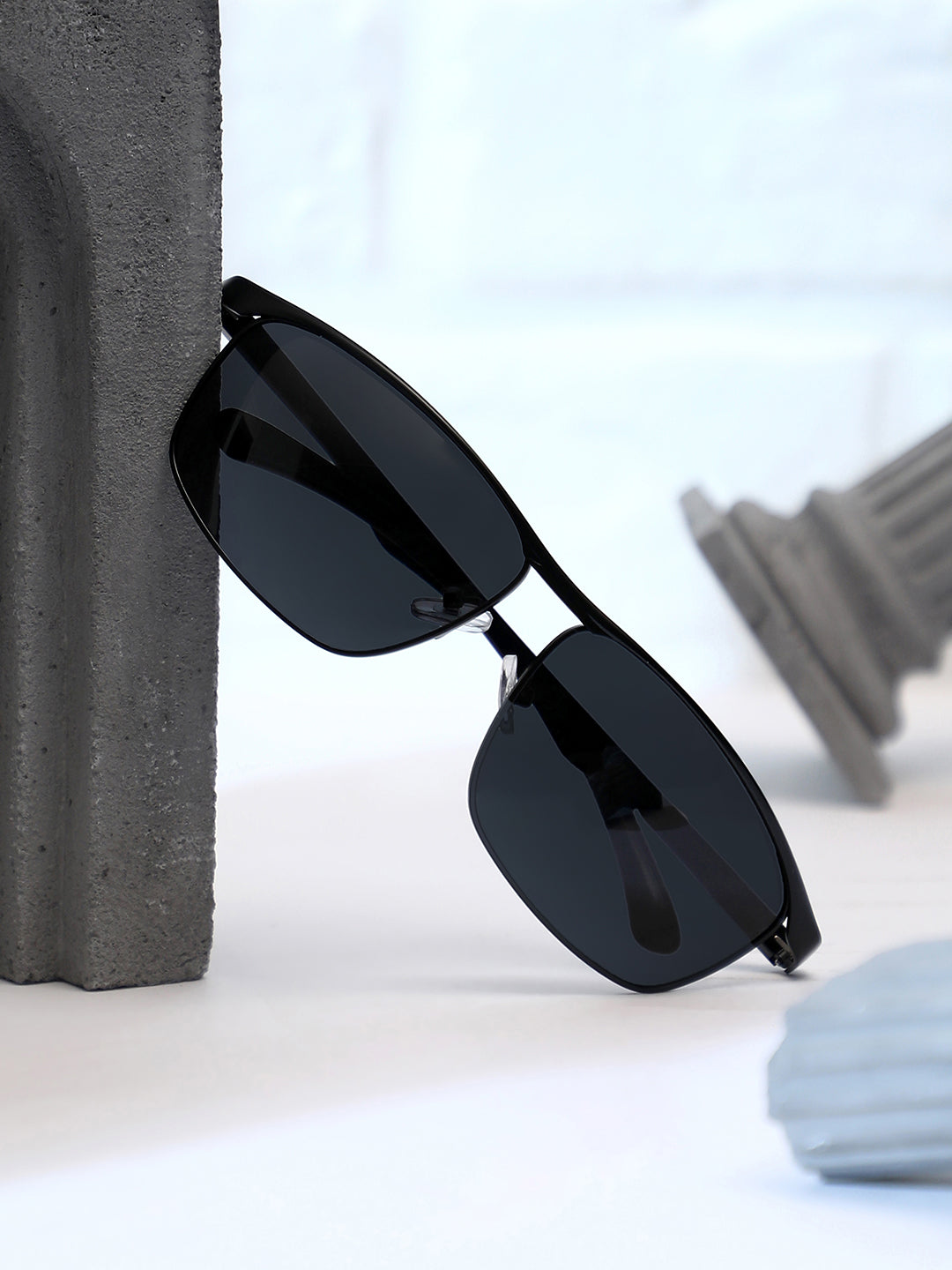 The Sporty Browline Sunglasses - Onyx Black