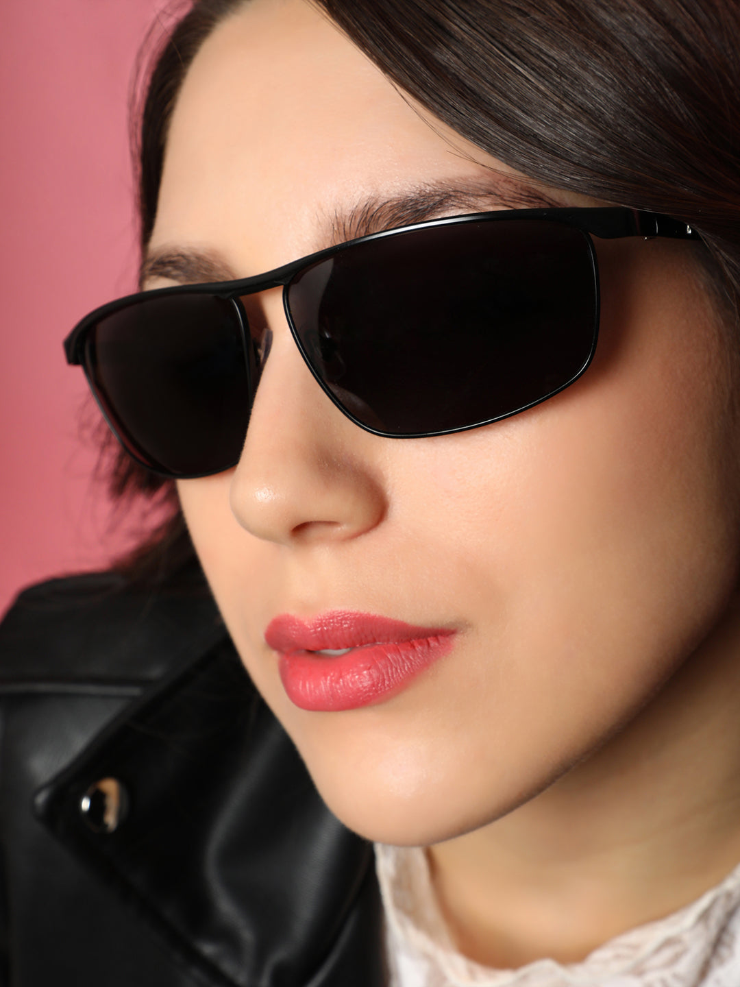 The Sporty Browline Sunglasses - Onyx Black