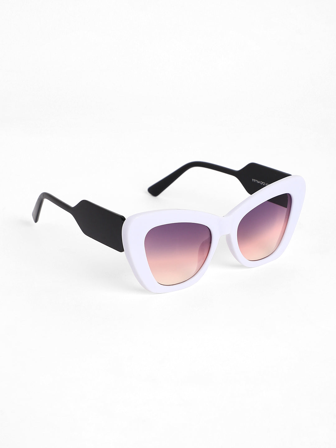 The City Cateye Sunglasses - Daisy White