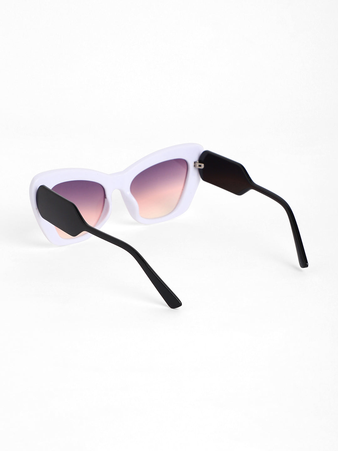 The City Cateye Sunglasses - Daisy White