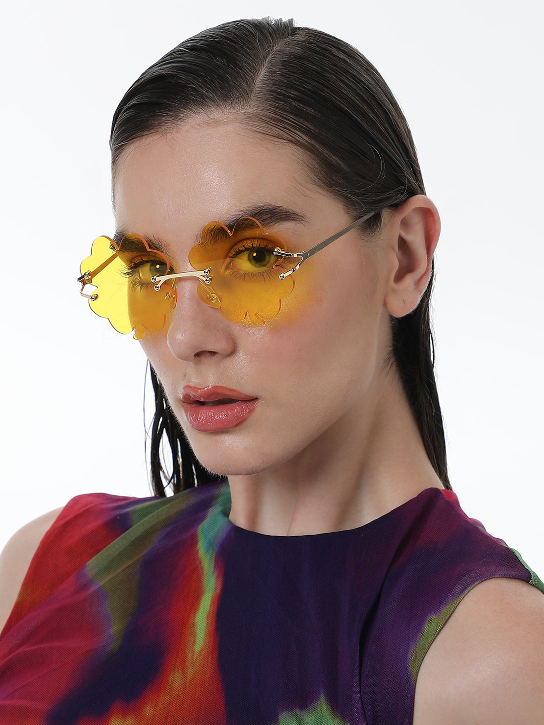 The Clover Rave Round Sunglasses - Lemon Yellow