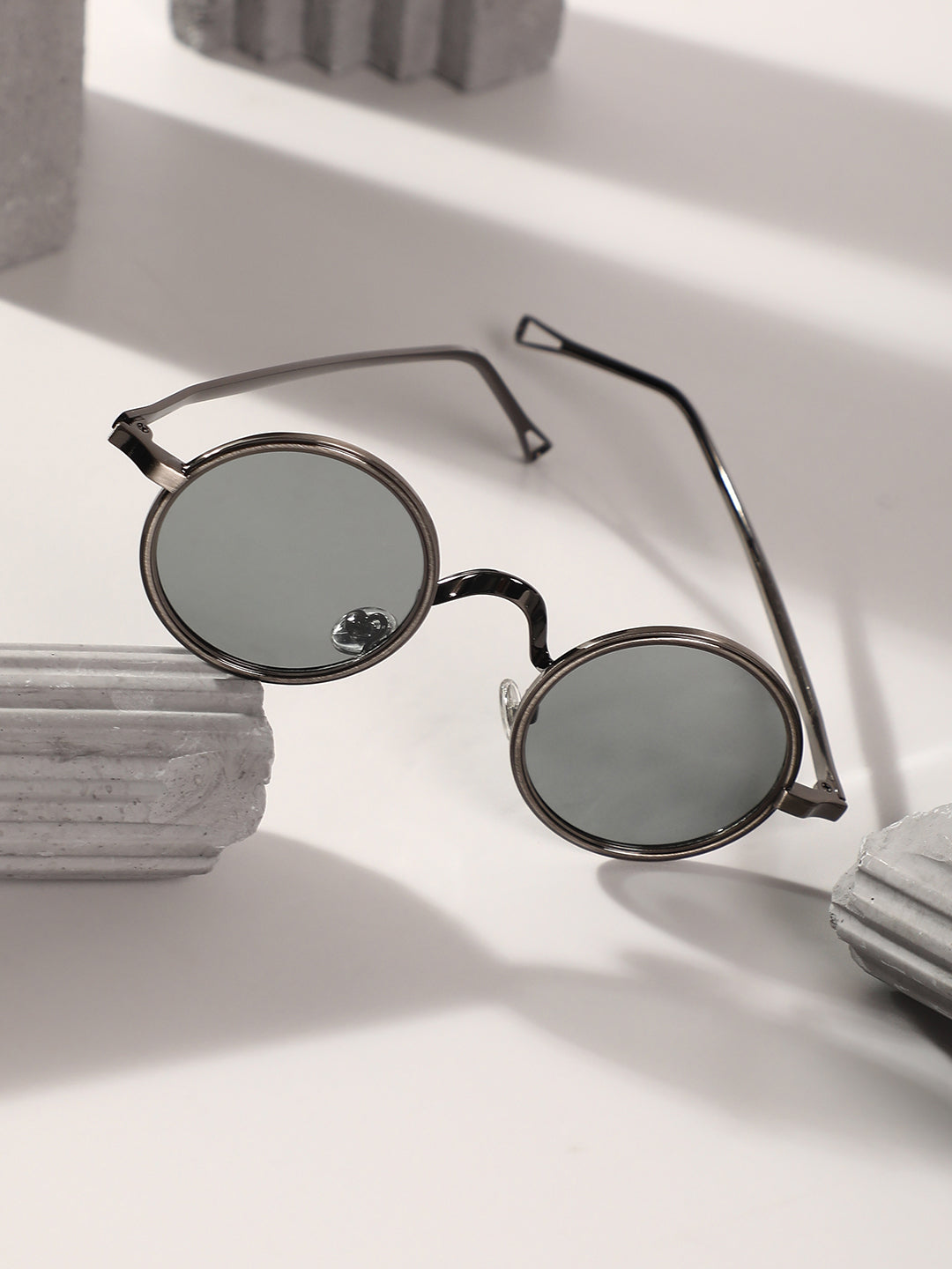 The Circuscore Round Sunglasses - Space Grey