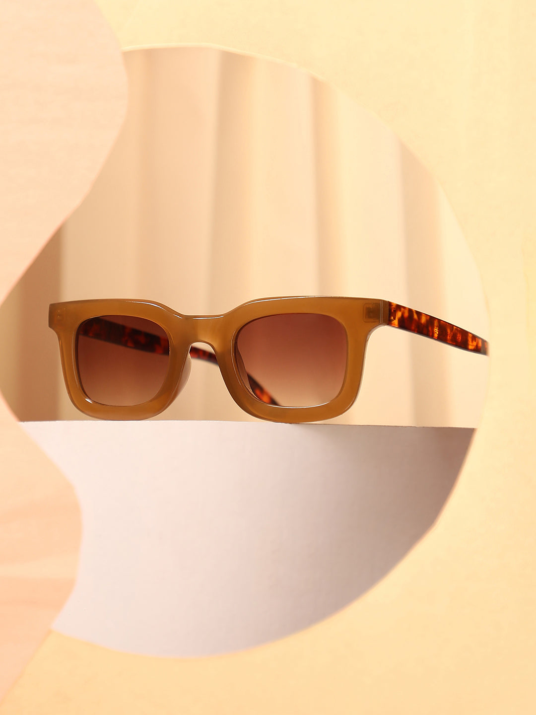 The Safari Block Wayfarer Sunglass - Coffee Brown