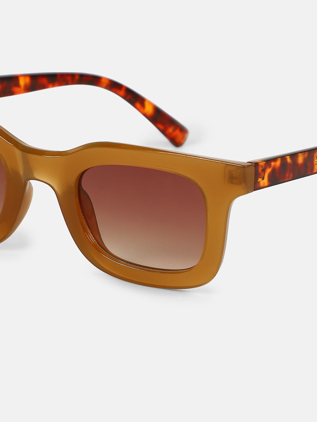 The Safari Block Wayfarer Sunglass - Coffee Brown