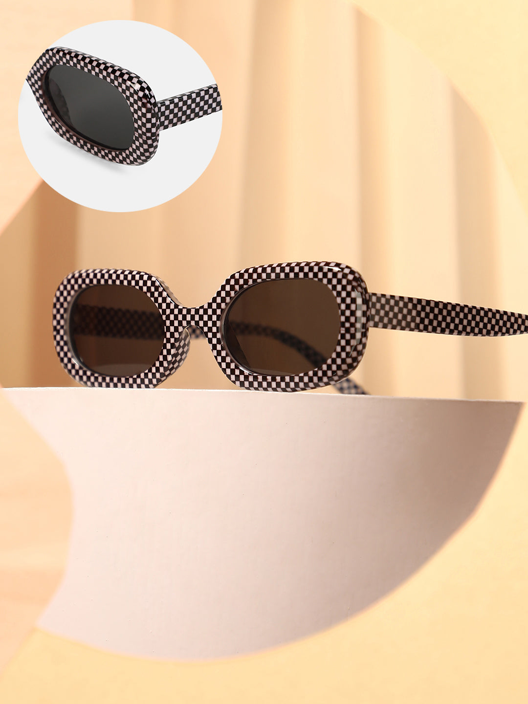 The Zany Retro Rectangular Sunglass - Onyx Black