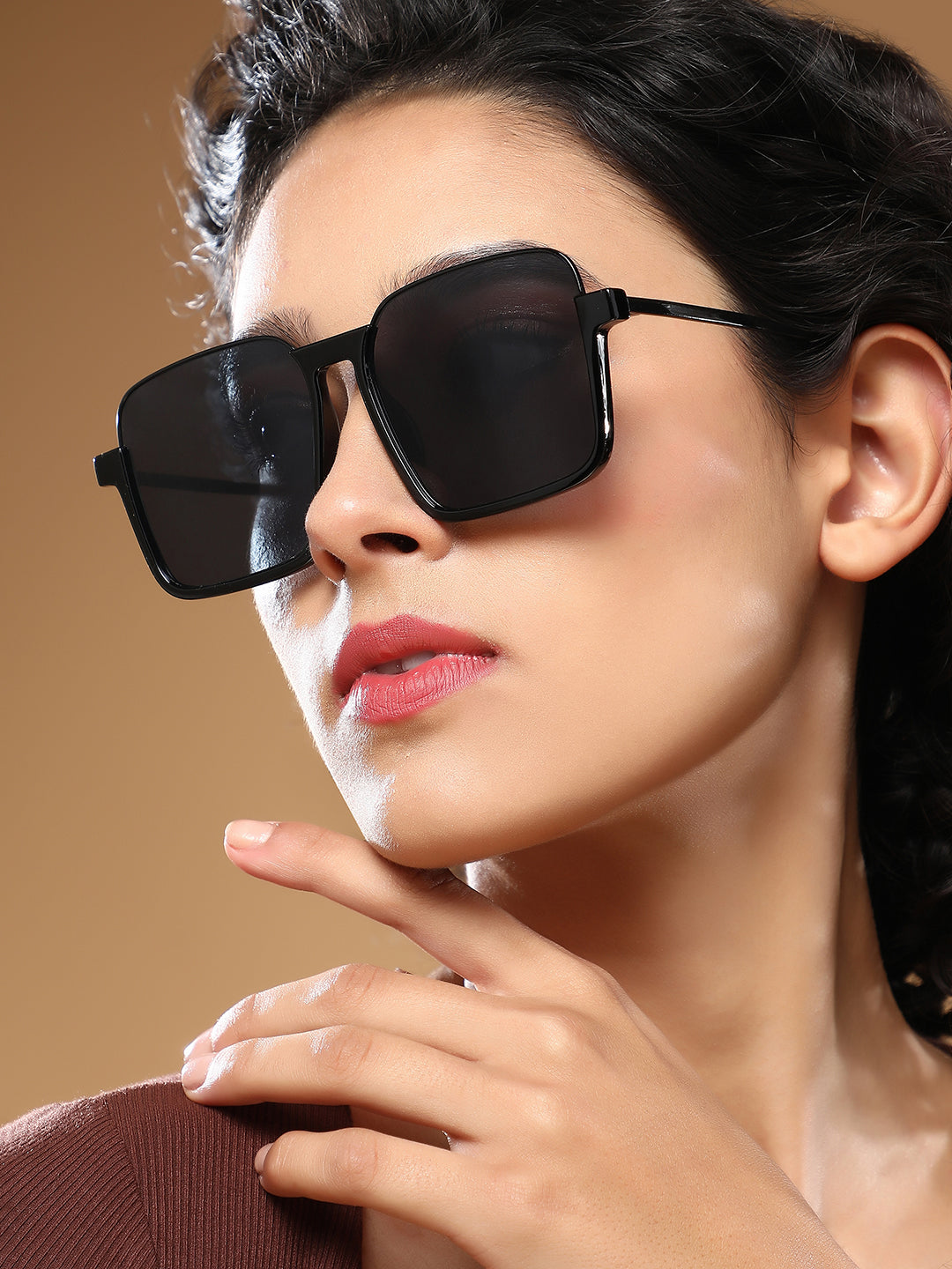 The Everyday Oversized Sunglass - Onyx Black