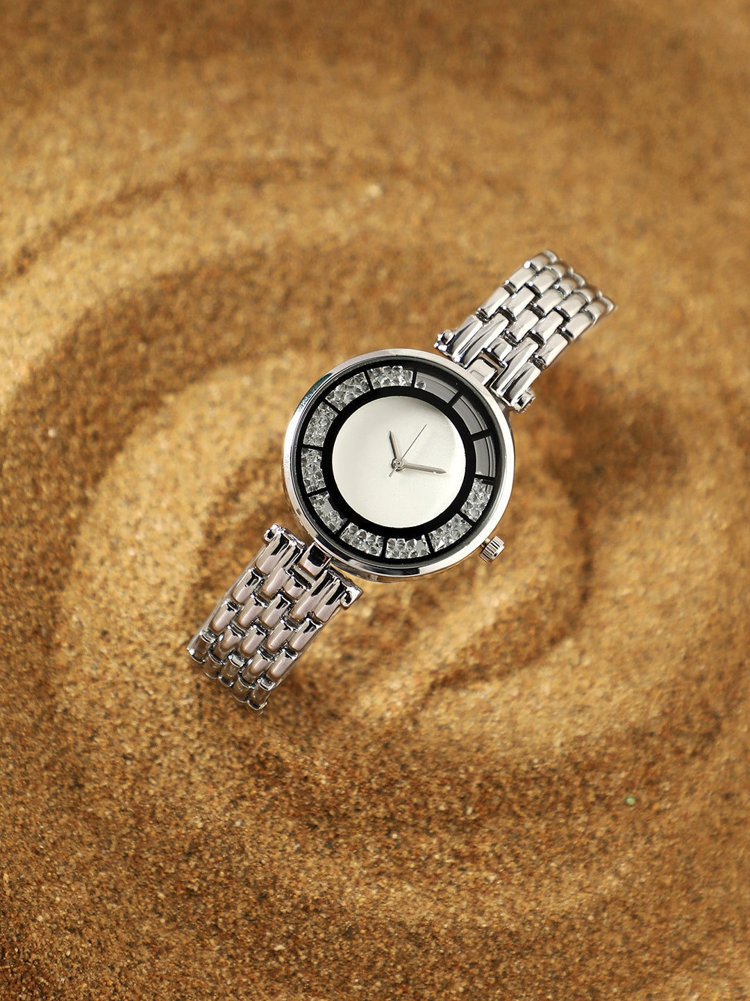 The Crystal Cluster Round Watch