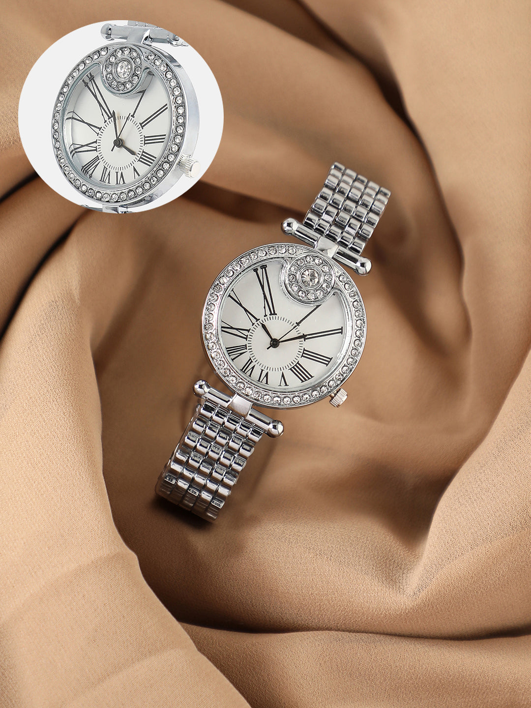 The Opulent Roman Round Watch - Metallic Silver