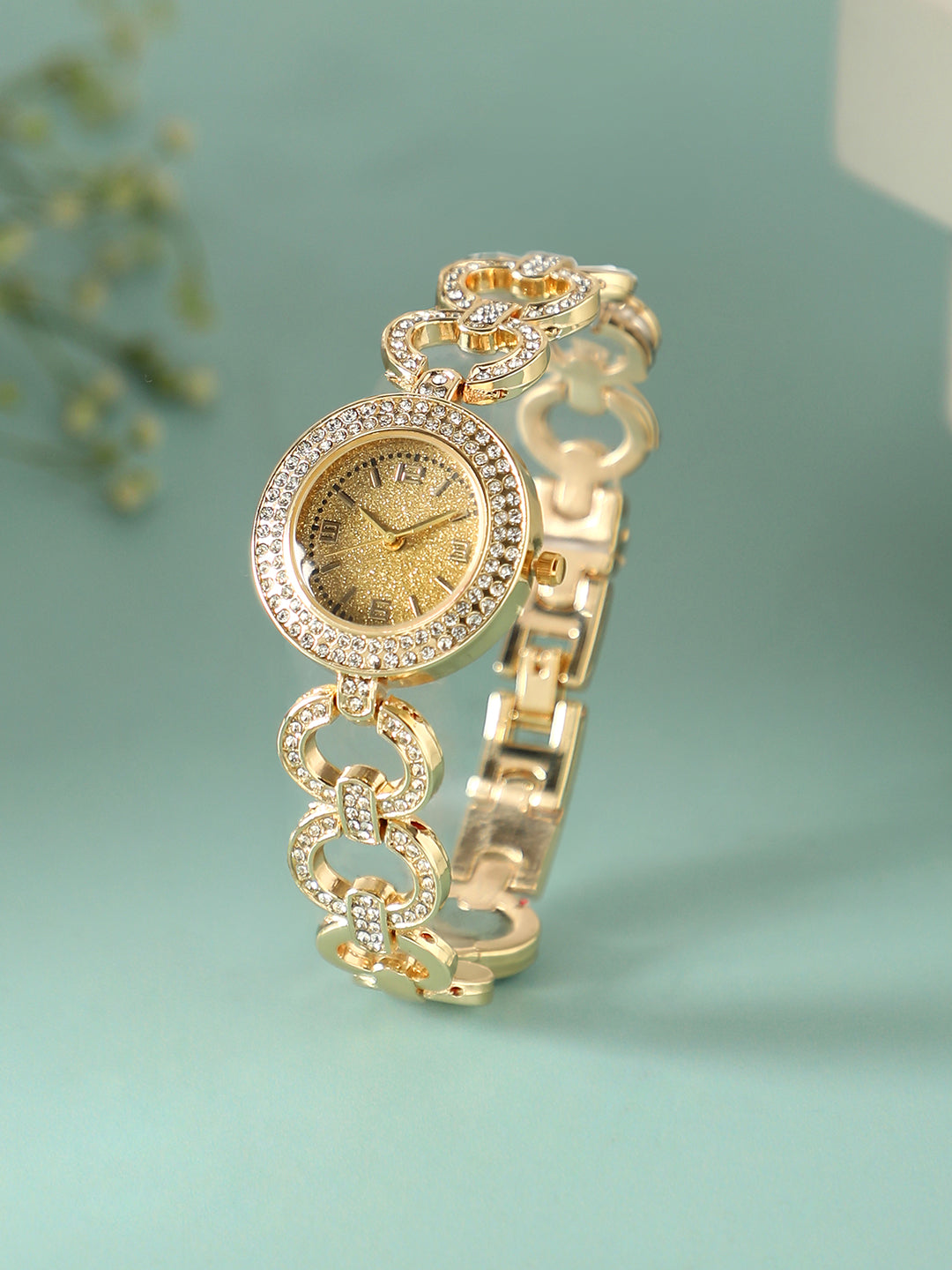 The Embellished Link Round Watch