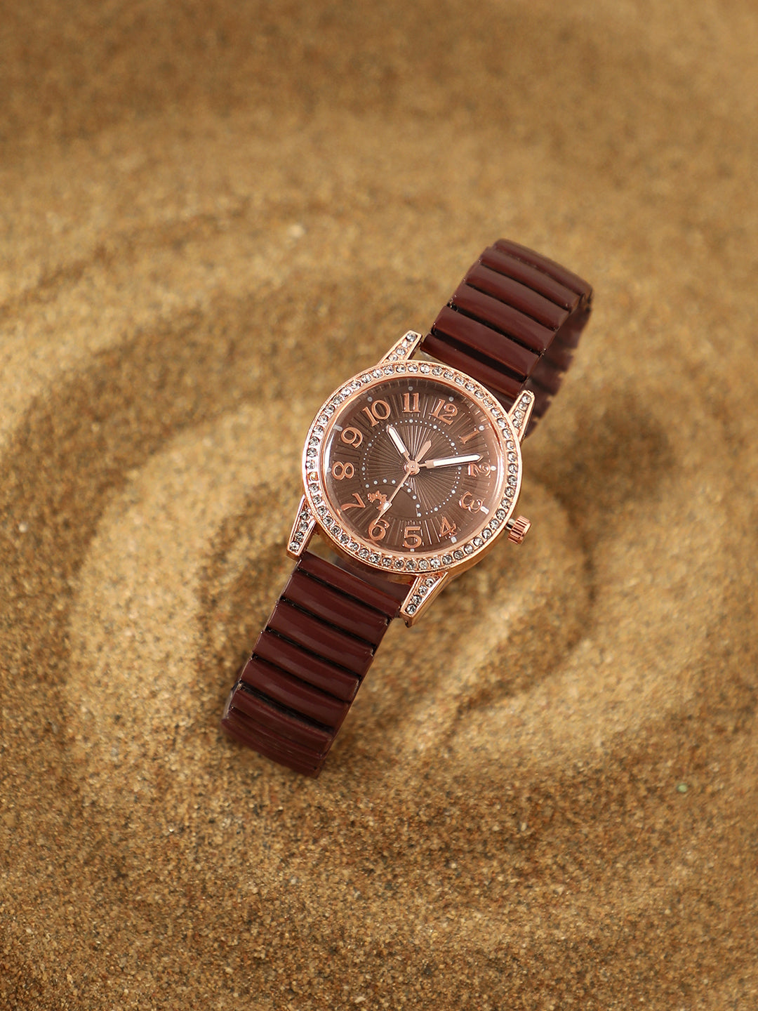 The Ribbed Round Watch