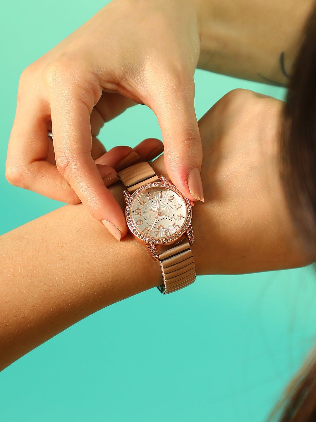 The Ribbed Round Watch