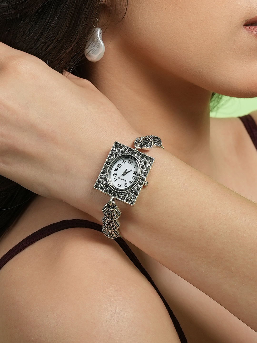 The Seashell Square Watch - Antique Silver