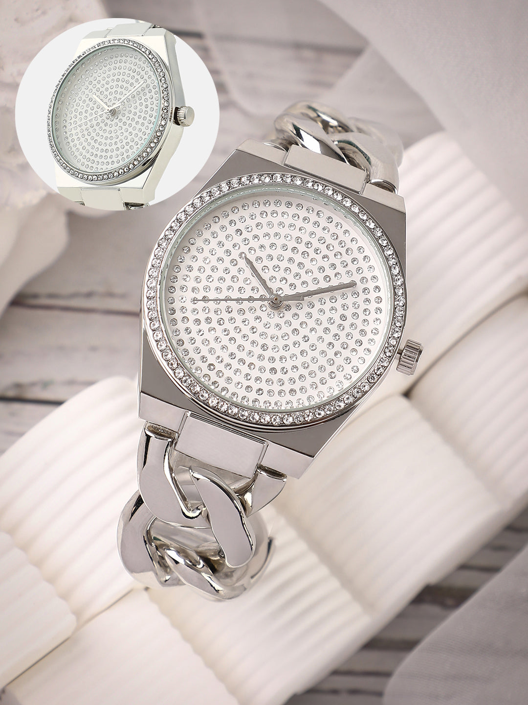 The Supernova Chunkylink Cushion Watch - Metallic Silver