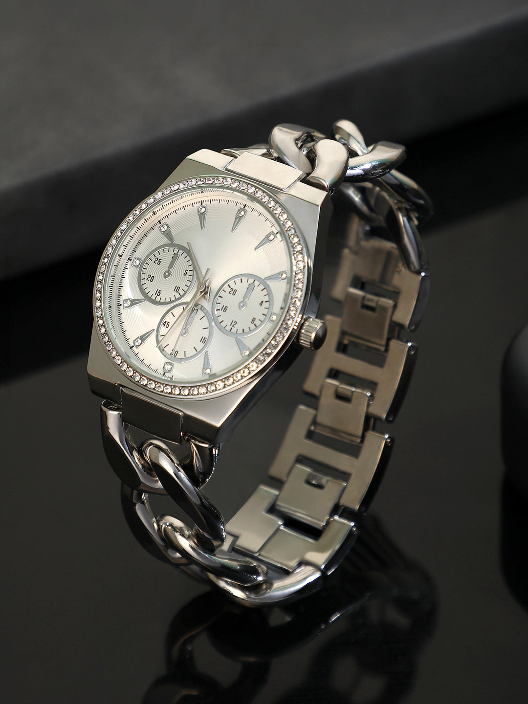 The Three-Dial Chunkylink Cushion Watch - Metallic Silver