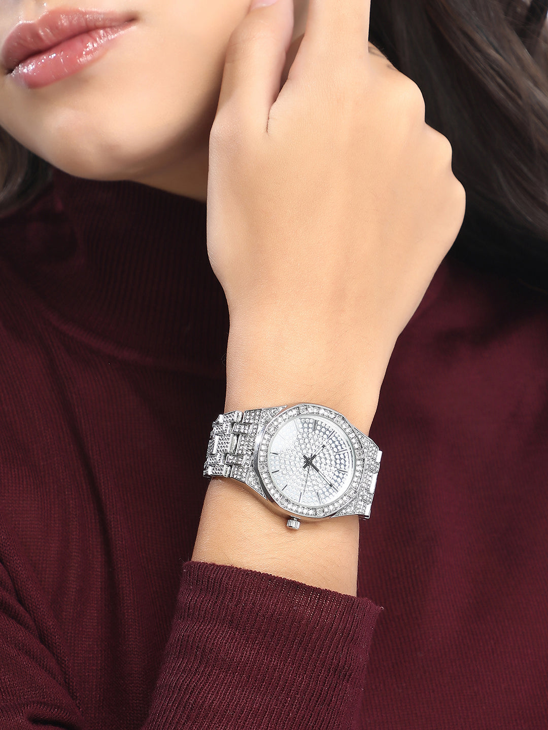 The Vérazzi Cushion Watch - Metallic Silver