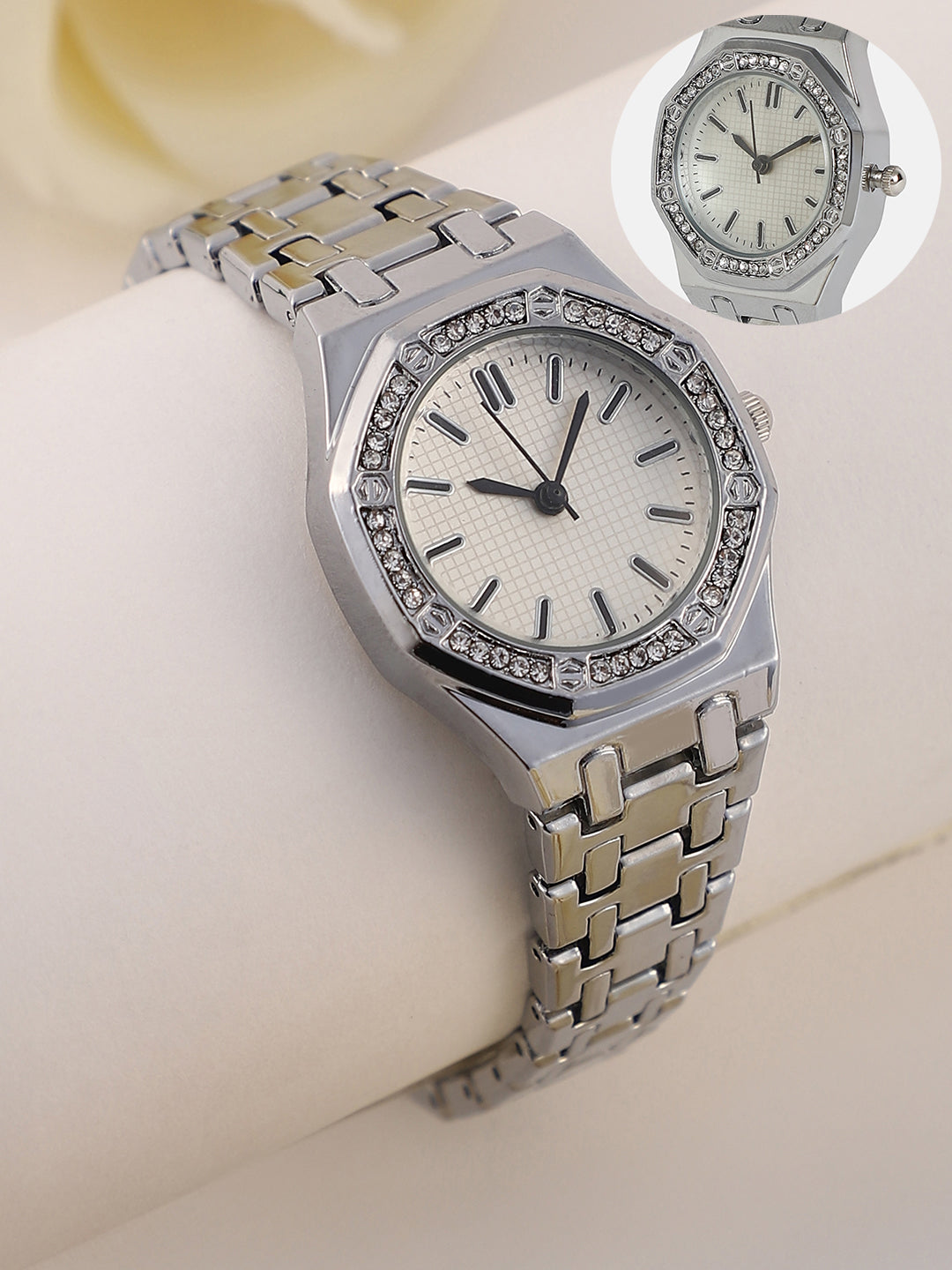 The Aetheria Cushion Watch - Metallic Silver