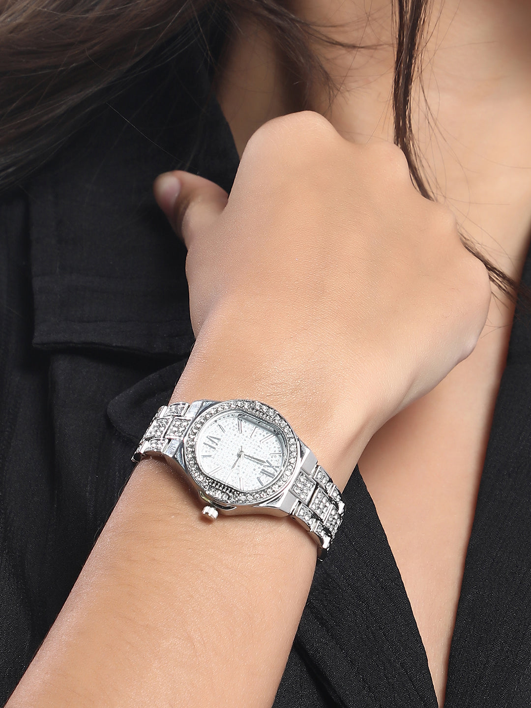 The Hélios Cushion Watch - Metallic Silver