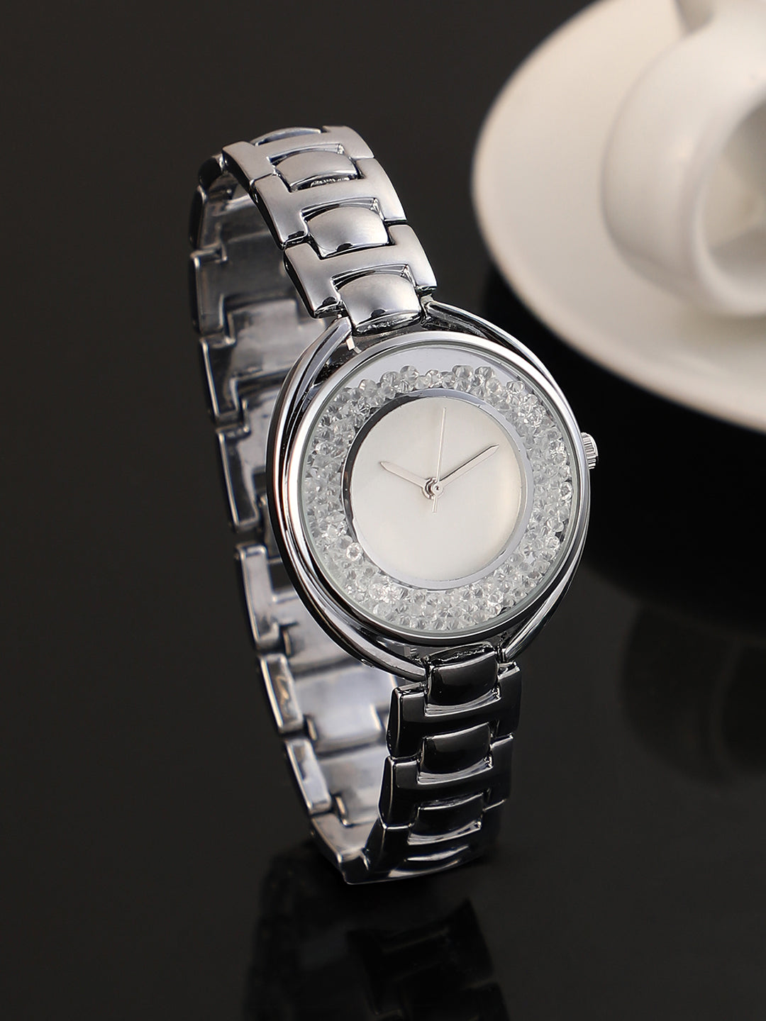 The Crystalized Halo Round Watch - Metallic Silver