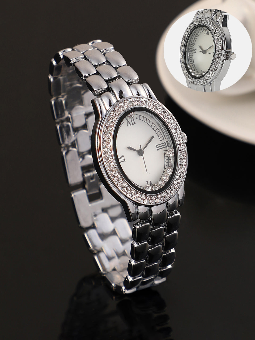 The Victoria Oval Watch - Metallic Silver