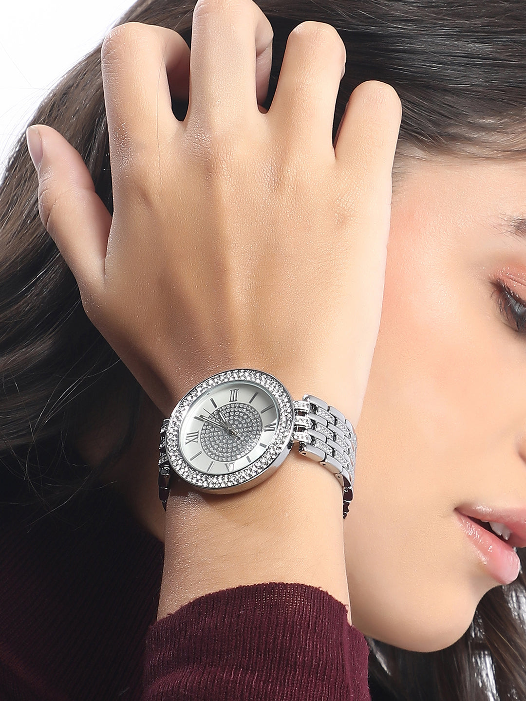 The Celestio Round Watch - Metallic Silver