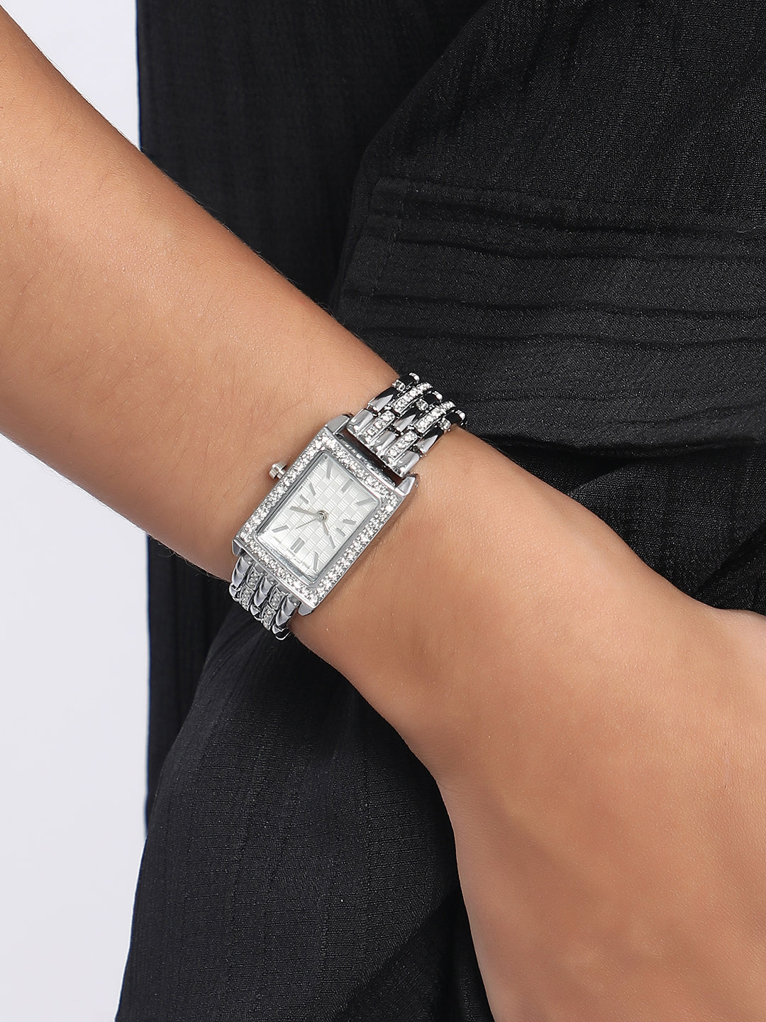 The Chérie Rectangular Watch - Metallic Silver