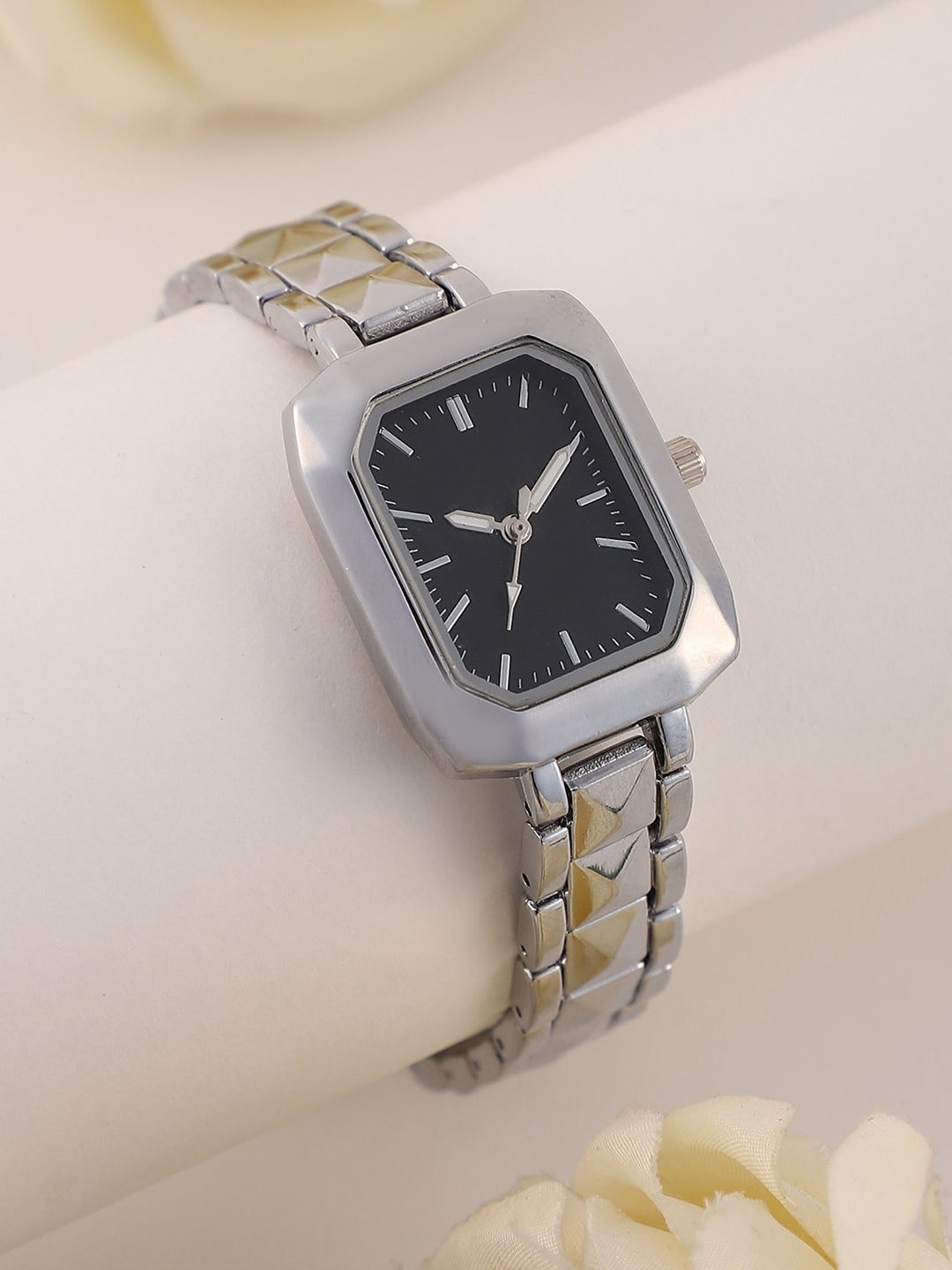 The Savile Rectangular Watch - Metallic Silver