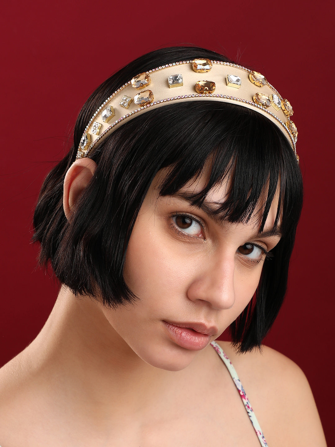 Jeweled Elegance: Crown Your Look With An Embellished Hairband