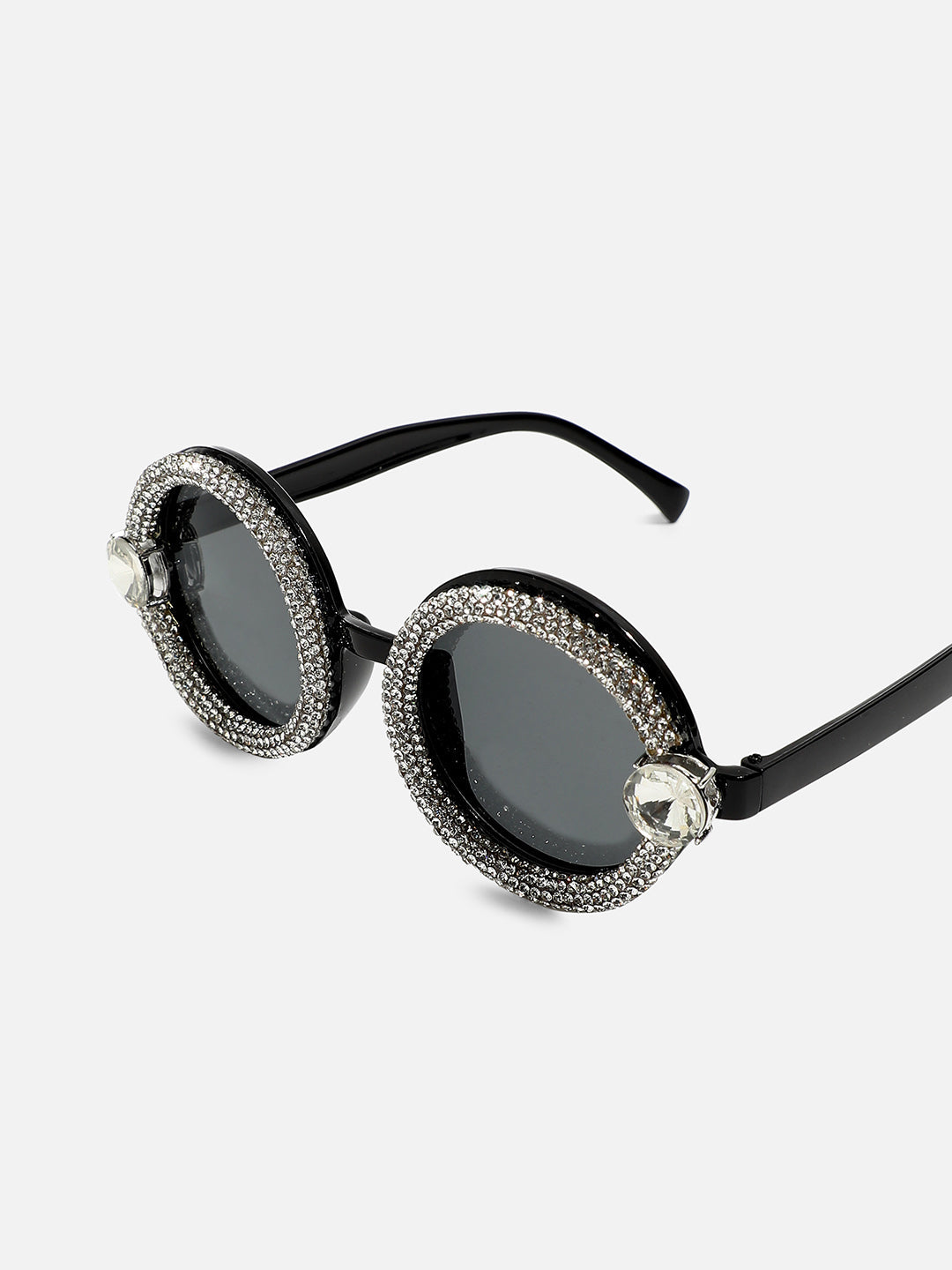 Statement Sunglasses: Eye-Catching Embellishments